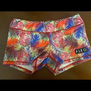 FLEO Shorts